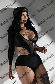 Karolina 21 year old Russian, Caucasian (white), Curvy, Black, Medium, Breast size B escort in Ras Al Khaimah thumbnail 3