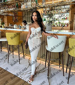 Kessi 24 year old Russian, Mixed, Curvy, Black, Medium, Breast size C escort in Ras Al Khaimah thumbnail 3