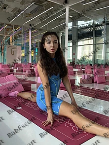 Lolita 23 year old Russian, Mixed, Slim, Brown, Medium, Breast size B escort in Ras Al Khaimah thumbnail 7