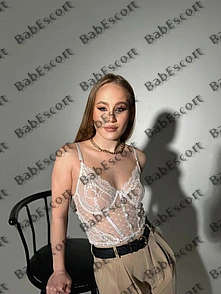 Linda 20 year old Belarussian, Mixed, Skinny, Brown, Medium, Breast size A escort in Ras Al Khaimah thumbnail 2