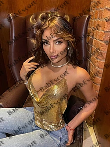 Nora 34 year old Russian, Mixed, Curvy, Brown, Medium, Breast size C escort in Ras Al Khaimah thumbnail 8