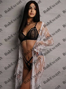 Asuya 26 year old Kazakh, Asian, Skinny, Black, Medium, Breast size A escort in Ras Al Khaimah thumbnail 5