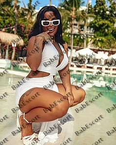 Deliya 29 year old Russian, Mixed, Slim, Black, Short, Breast size D escort in Ras Al Khaimah thumbnail 4