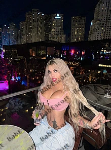 Mia 24 year old French, Mixed, Curvy, Blonde, Long, Breast size C escort in Dubai thumbnail 5