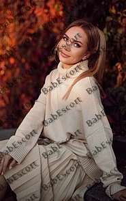 Yelena 24 year old Russian, Mixed, Slim, Blonde, Long, Breast size D escort in Ras Al Khaimah thumbnail 3