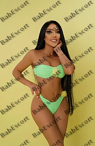 Kamilla 30 year old Azerbaijani, Mixed, Slim, Brown, Long, Breast size C escort in Ras Al Khaimah thumbnail 6