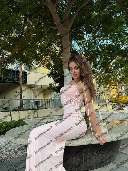 Mariana 20 year old Ukrainian, Mixed, Slim, Brown, Long, Breast size B escort in Ras Al Khaimah photo 1
