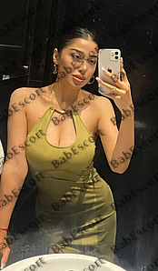 Erin 26 year old Indian, Busty, Brown, Medium, Breast size D, 170 cm tall escort in Fujairah thumbnail 2