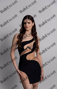 Renata 19 year old French, Mixed, Slim, Brown, Long, Breast size B escort in Fujairah thumbnail 2