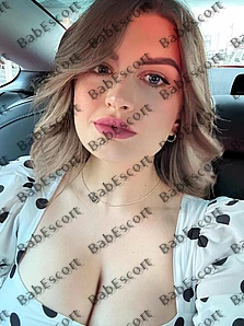 Irina 28 year old Polish, Mixed, Busty, Brown, Medium, Breast size D escort in Fujairah thumbnail 3