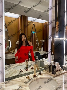 Salma 35 year old Italian, Mixed, BBW, Black, Long, Breast size D escort in Fujairah
