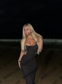 Kendal 29 year old Italian, Mixed, Slim, Blonde, Long, Breast size C escort in Fujairah thumbnail 4