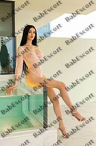Vesta 22 year old French, Mixed, Tall, Black, Long, Breast size C escort in Fujairah thumbnail 2
