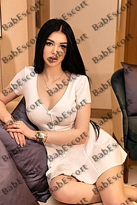 Vesta 22 year old French, Mixed, Tall, Black, Long, Breast size C escort in Fujairah thumbnail 5