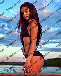 Janna 26 year old French, Mixed, Slim, Black, Long, Breast size B escort in Fujairah thumbnail 4