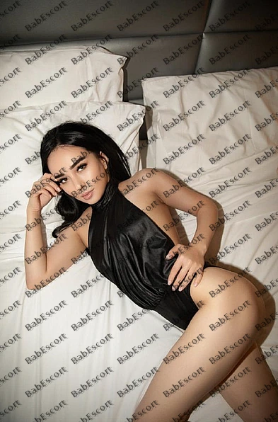 Malika 23 year old Italian, Mixed, Slim, Black, Medium, Breast size B escort in Fujairah photo 1