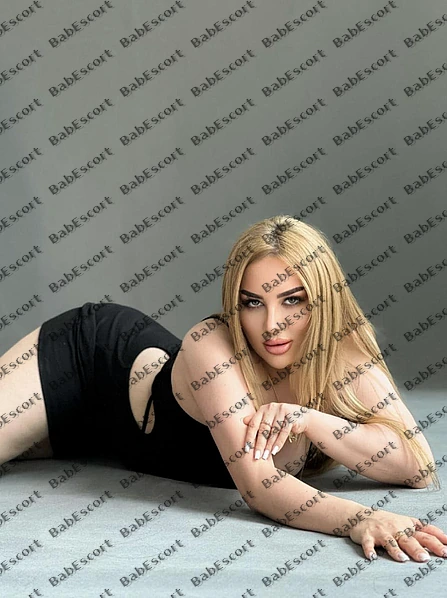 Mirabella 25 year old French, Mixed, Slim, Blonde, Long, Breast size B escort in Dubai photo 1