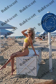April 27 year old Belgian, Mixed, Skinny, Blonde, Medium, Breast size A escort in Fujairah thumbnail 4