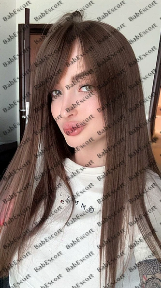 Elvira 21 year old French, Mixed, Busty, Blonde, Medium, Breast size C escort in Fujairah photo 1