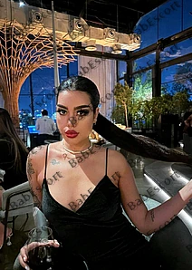 Elisa 27 year old Italian, Mixed, Slim, Black, Long, Breast size C escort in Fujairah thumbnail 2