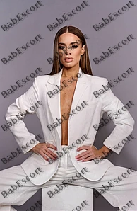 Melania 22 year old French, Mixed, Skinny, Brown, Long, Breast size B escort in Fujairah thumbnail 5