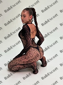 Dina 20 year old Turkish, Mixed, Curvy, Brown, Long, Breast size B escort in Fujairah