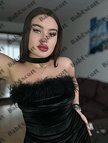 Lana 21 year old German, Mixed, BBW, Brown, Medium, Breast size C escort in Dubai thumbnail 4