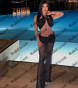 Nora 27 year old Spanish, Hispanic, Slim, Black, Long, Breast size B escort in Fujairah thumbnail 4