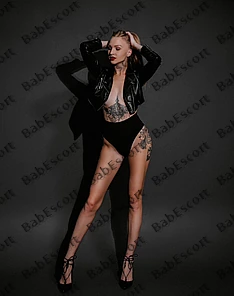 Stasia 27 year old German, Mixed, Tall, Blonde, Long, Breast size B escort in Fujairah thumbnail 6