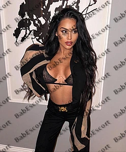 Eva 25 year old German, Mixed, Busty, Brown, Long, Breast size D escort in Fujairah