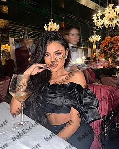Eva 25 year old German, Mixed, Busty, Brown, Long, Breast size D escort in Fujairah thumbnail 5