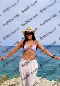 Isis 24 year old German, Mixed, BBW, Black, Medium, Breast size C escort in Fujairah thumbnail 4