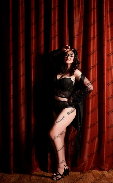 Marta 33 year old German, Mixed, BBW, Black, Long, Breast size B escort in Fujairah photo 1