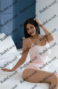 Vlassa 24 year old English, Mixed, Tall, Black, Long, Breast size B escort in Fujairah thumbnail 4