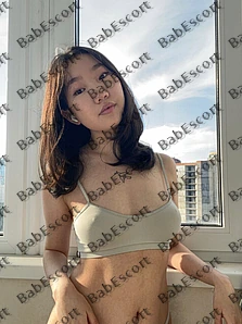 Jaine 19 year old Japanese, Mixed, Tiny, Black, Medium, Breast size B escort in Fujairah thumbnail 2