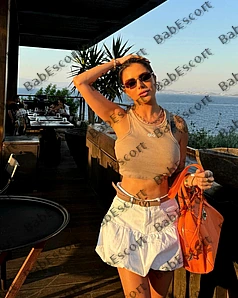 Sana 27 year old German, Mixed, Busty, Blonde, Medium, Breast size C escort in Fujairah thumbnail 3