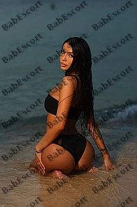 Giselle 28 year old German, Mixed, Slim, Black, Long, Breast size C escort in Fujairah thumbnail 2