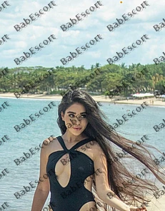 Dayna 25 year old Belarussian, Mixed, Slim, Brown, Medium, Breast size B escort in Dubai
