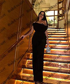 Zeynep 31 year old German, Mixed, Slim, Black, Long, Breast size B escort in Dubai thumbnail 8