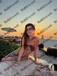 Polina 26 year old German, Mixed, Skinny, Brown, Medium, Breast size B escort in Dubai thumbnail 5