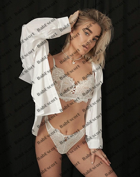 Amara 30 year old Belarussian, Mixed, Slim, Blonde, Medium, Breast size C escort in Dubai photo 1