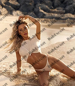 Evelina 29 year old German, Mixed, Slim, Blonde, Long, Breast size C escort in Dubai thumbnail 4