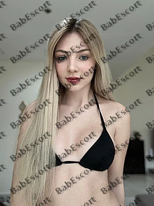 Luna 19 year old Polish, Mixed, Slim, Blonde, Long, Breast size A escort in Dubai thumbnail 4