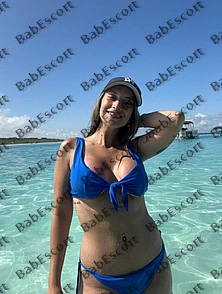 Isa 21 year old German, Caucasian (white), Slim, Blonde, Medium, Breast size D escort in Dubai
