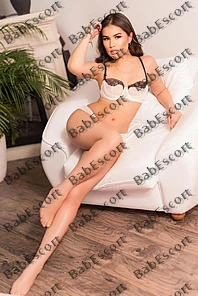 Ariella 22 year old French, Mixed, Slim, Brown, Medium, Breast size B escort in Dubai thumbnail 7