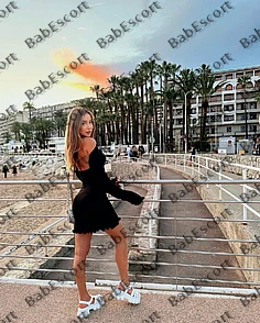 Alina 28 year old Russian, Mixed, Tall, Blonde, Medium, Breast size C escort in Dubai thumbnail 6