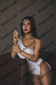 Alina 23 year old Belarussian, Mixed, Busty, Brown, Medium, Breast size C escort in Dubai thumbnail 3