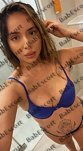 Alexia 31 year old Brazilian, Latin, Slim, Brown, Short, Breast size C escort in Dubai thumbnail 5