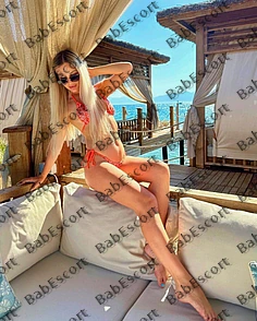 Aleksandra 23 year old Russian, Mixed, Slim, Blonde, Medium, Breast size B escort in Dubai thumbnail 4