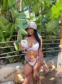 Kataleya 23 year old English, Ebony (black), BBW, Black, Medium, Breast size C escort in Dubai thumbnail 4